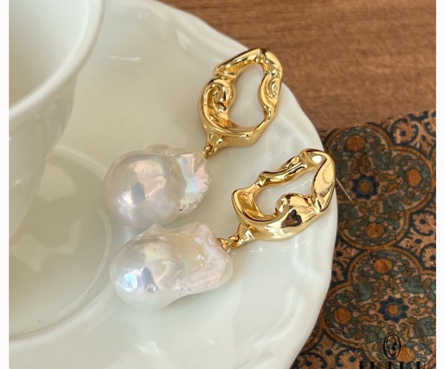 Flowers~Original design natural baroque pearl earrings retro