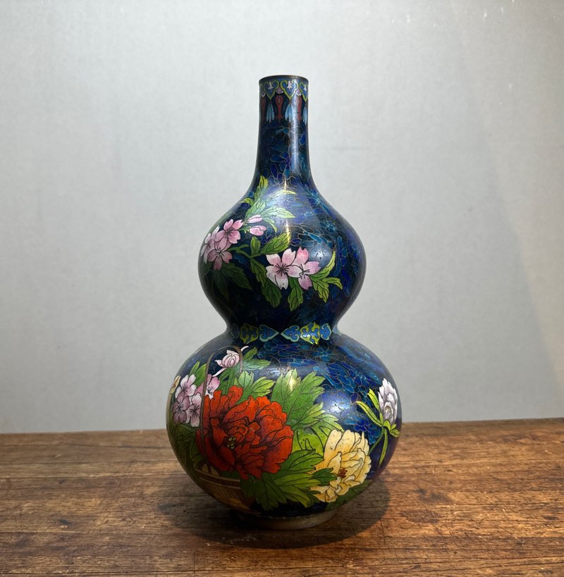 Foreign [Hand-painted Pottery] Cloisonné Gourd Vase 2 - เซรามิก - ดินเผา สีน้ำเงิน