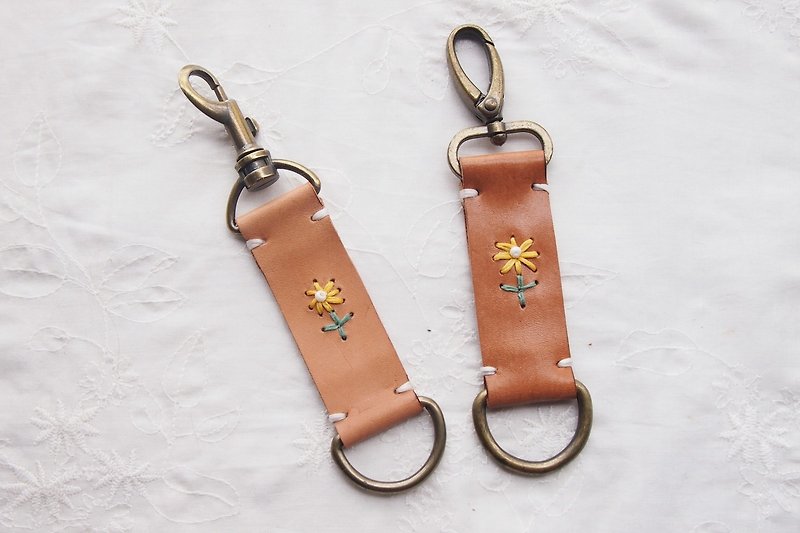 Key Chain (Little Yellow Flower) - Keychains - Genuine Leather Gold