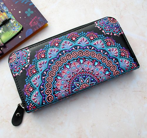 Womens wallet, Painted wallet, Wallet mandala, Leather wallet, Zip wallet,  Purse - Shop DecorPoint Wallets - Pinkoi