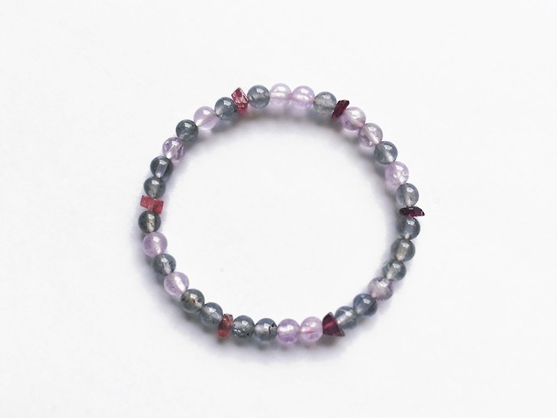 [Ofelia.] Natural Stone Series - Natural Lavender Amethyst x Cordierite x Red Seal Bracelet [J100-Melisandre] - Bracelets - Gemstone Purple