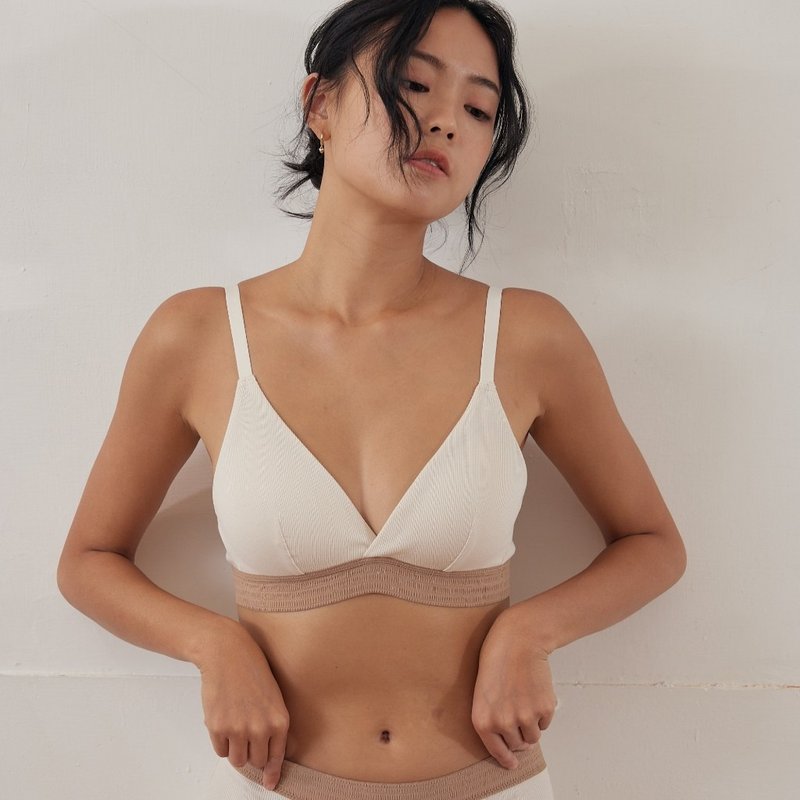 柔韌・美式深 V 拼色三角杯 | 無鋼圈 棉質 薄墊 包覆集中內衣 - 女內衣褲 - 棉．麻 白色