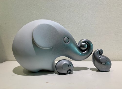 lertmoree Elephant sculptur