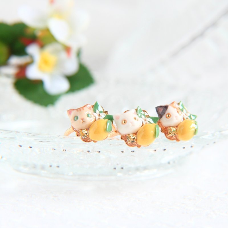 Cat and Lemon Ring - General Rings - Other Metals Multicolor