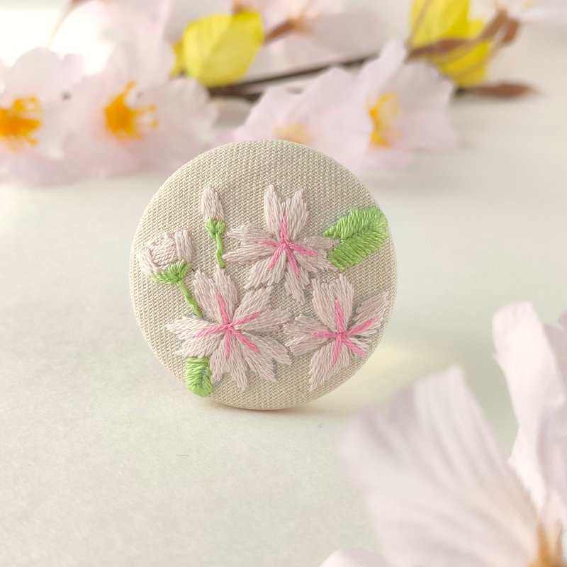 Cherry blossom embroidery brooch - Brooches - Cotton & Hemp Pink