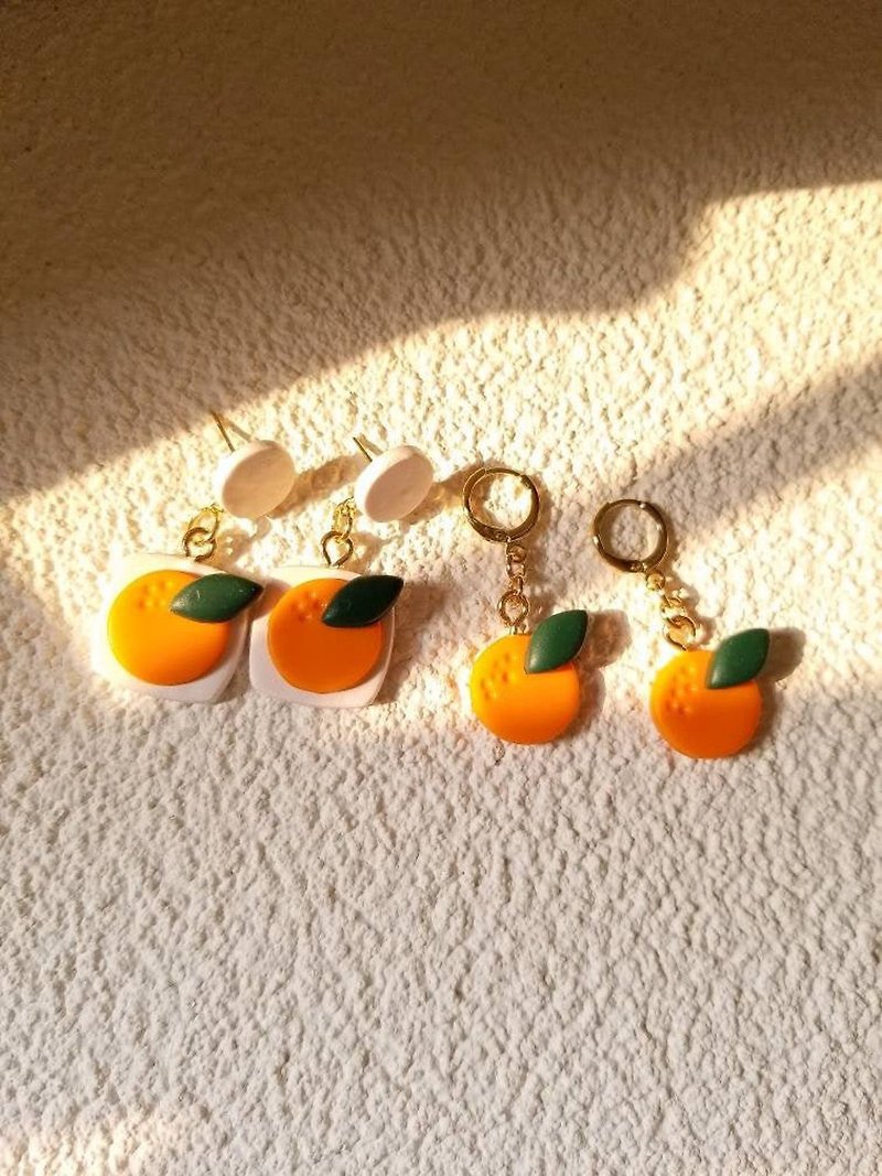 Orange Polymer Clay Earrings/Clip On Earrings - ต่างหู - ดินเผา สีส้ม