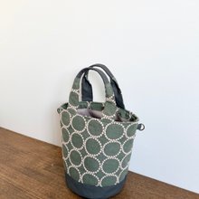 受注製作 Dカン付きバケツ型トートバッグ ミナペルホネン