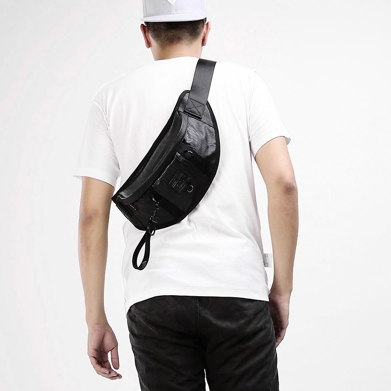 2017RITE 軍袋包系列║隨身腰包-黑鱷魚║ - 側背包/斜背包 - 紙 黑色