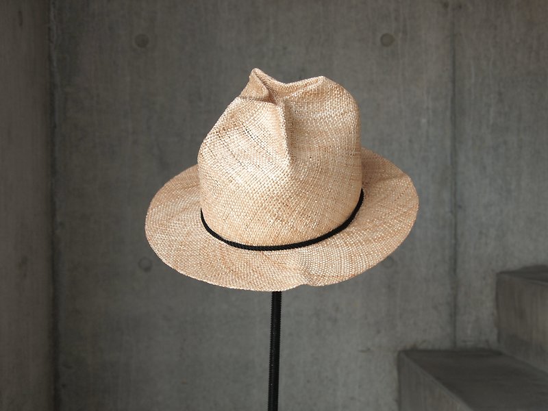 Straw Hat Hat Made-to-Order Silk Cord Straw Hat Bao Rough Elegant Unisex - หมวก - วัสดุอื่นๆ สีกากี