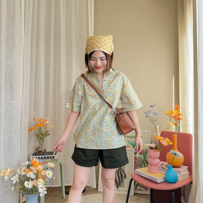 Taru short sleeves Shirt ( cotton morning yellow ) - เสื้อผู้หญิง - ผ้าฝ้าย/ผ้าลินิน สีเหลือง