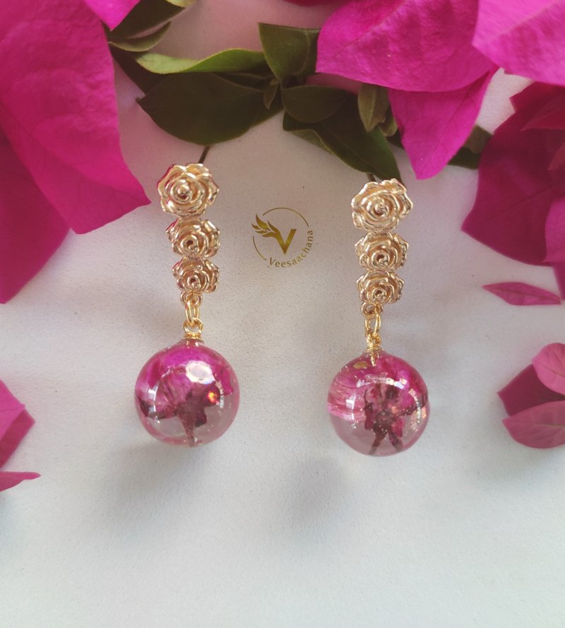 One of a kind handmade earring: My little rose - ต่างหู - เรซิน สีม่วง