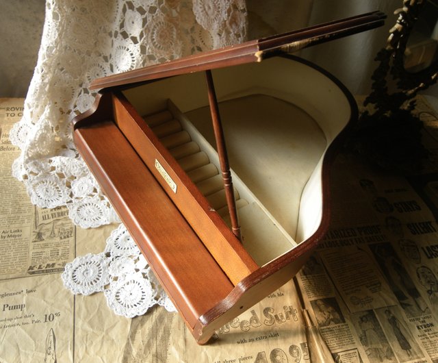 昔】初期のピアノ型ジュエリーボックス - ショップ OLD-TIME 昔】初期のピアノ型ジュエリーボックス - ショップ OLD-TIME