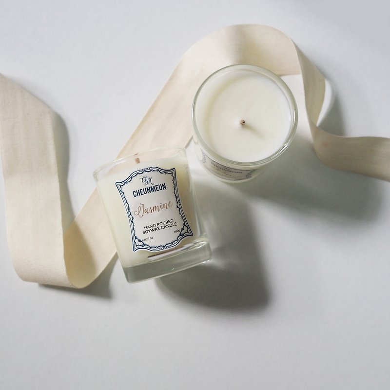 Fresh Travel Candle Soy-Wax / Jasmine scent - เทียน/เชิงเทียน - พืช/ดอกไม้ ขาว