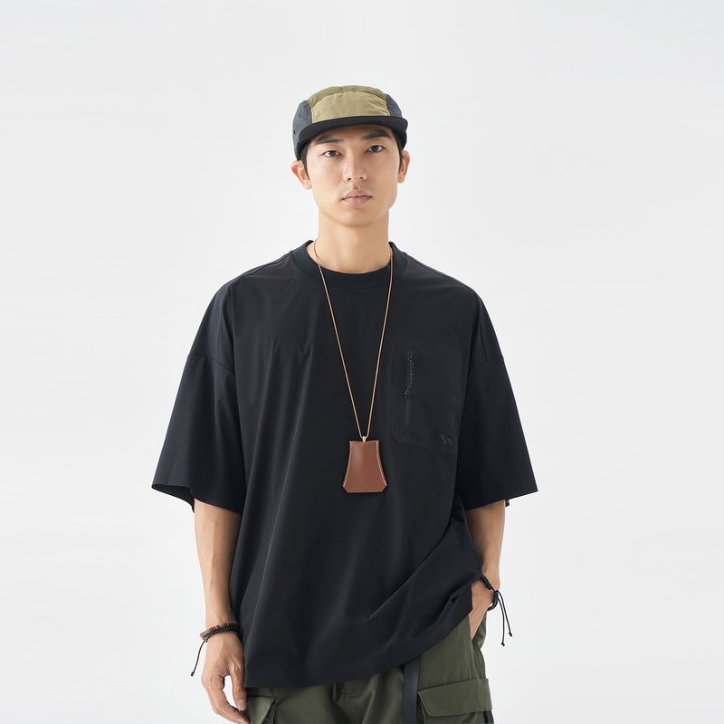 TopBasics Three Pockets Utility T-Shirt - 男 T 恤 - 尼龍 黑色