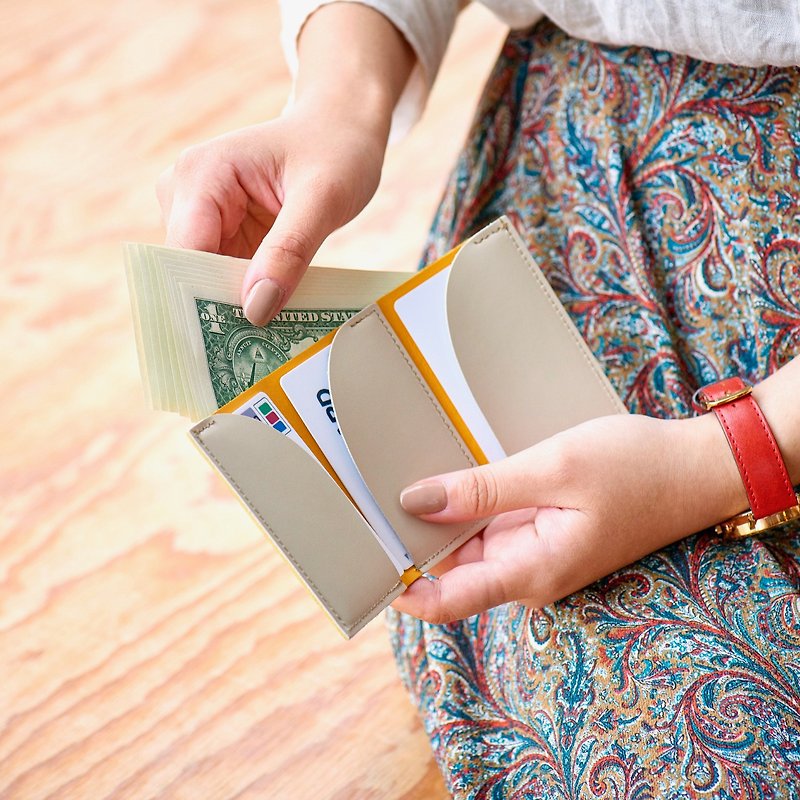 財布　dunn 3wings wallet　デュン スリーウィングスウォレット - 銀包 - 真皮 黃色