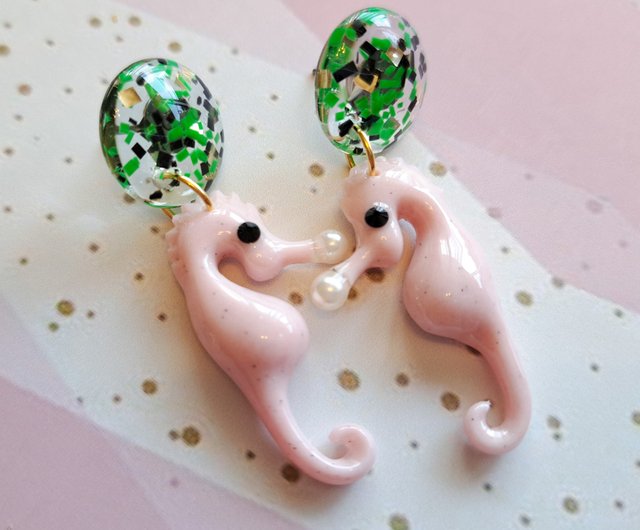 Bubbly seahorse earrings 【バニラピンク】タツノオトシゴピアス