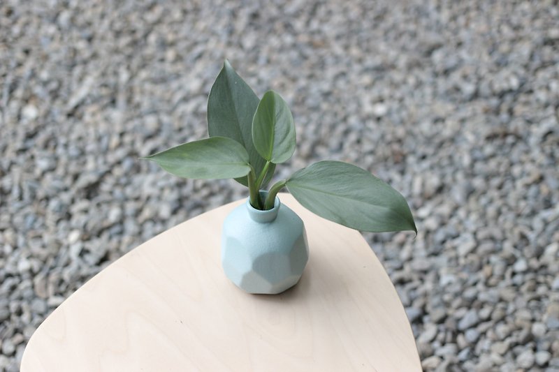 Hydroponics Planting│Silver Silver Philodendron_Indoor Plant Frosted Ceramic Geometric Vase Light Blue - ตกแต่งต้นไม้ - ดินเผา 