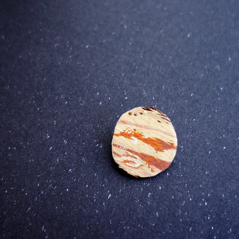 Pine Nut Jupiter Hand Embroidered Pin - Brooches - Thread Multicolor
