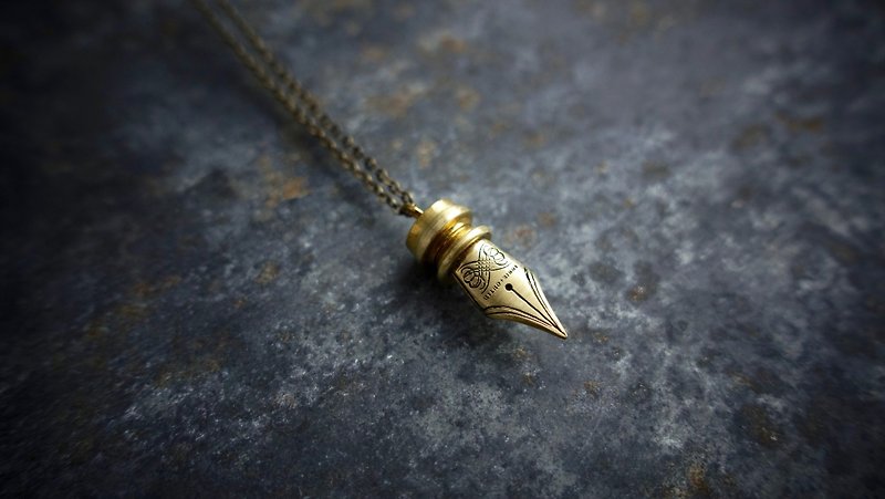 【Umbilical Plus House】Stationery Bronze Pen Necklace - Necklaces - Other Metals 