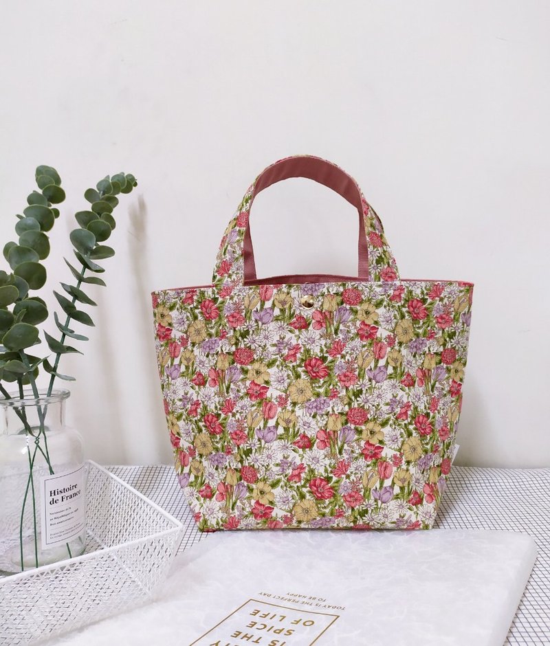 Jiajiajiu series lunch bag/handbag/tote bag/spring daisy style - กระเป๋าถือ - ผ้าฝ้าย/ผ้าลินิน สีแดง