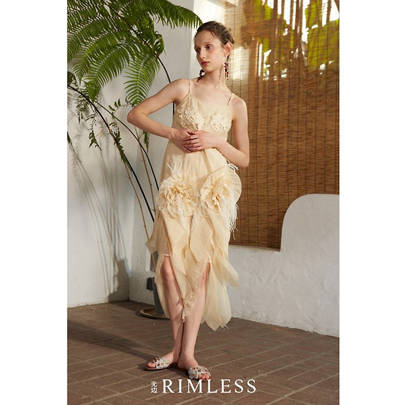 RIMLESS無邊 法式小眾仙女裙 重工立體花朵藝術感吊帶連衣裙 少女 - 連身裙 - 其他材質 