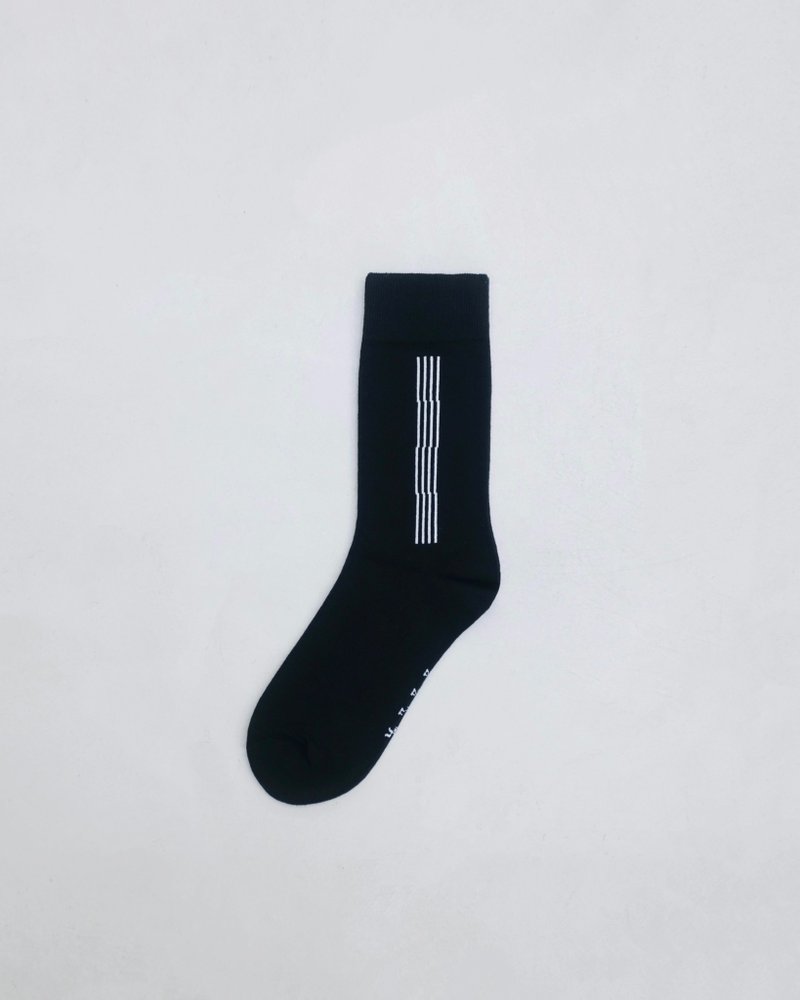 MUKK DESIGN offset straight socks - Socks - Other Materials Black