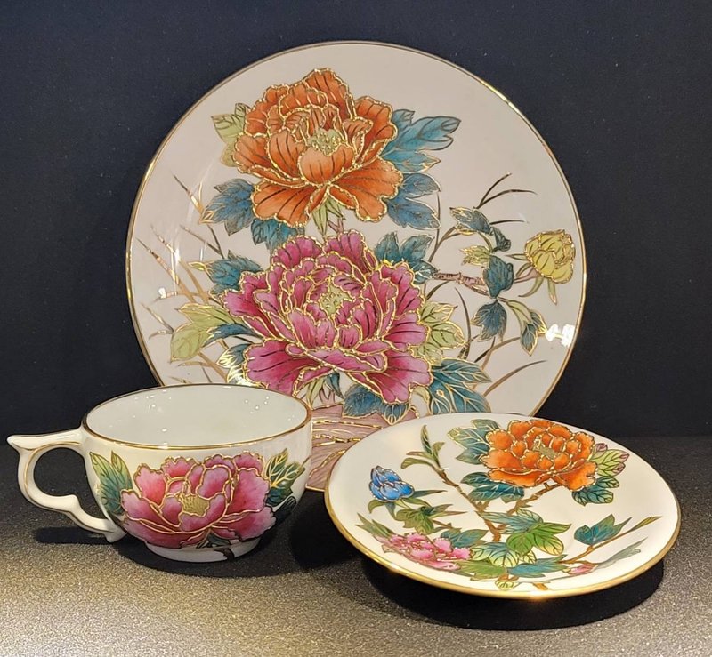 Hand-painted gold-carved luxury pink orange and peony porcelain series - Other - Porcelain Multicolor