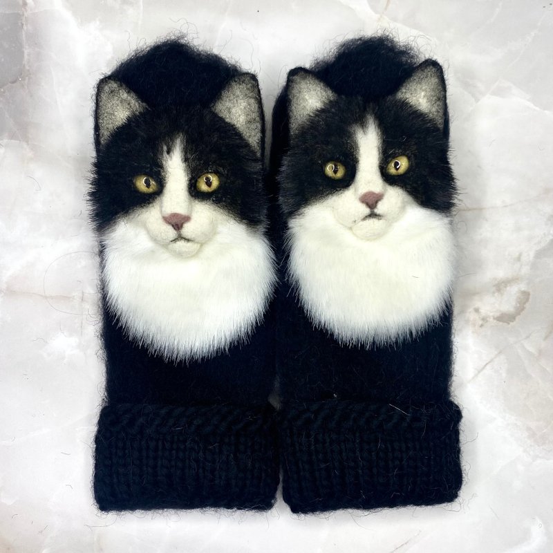 Unique handmade cat mittens. Warm woolen women's mittens with cats. Womens gift - Gloves & Mittens - Wool Black