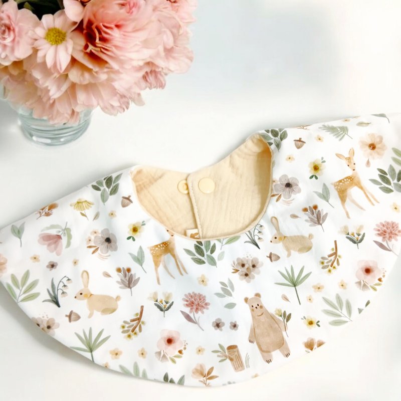 Flowers and animals. Bib without hemming (name can be embroidered) - Bibs - Cotton & Hemp Khaki