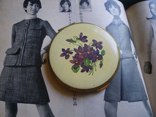 老時光OLD-TIME Vintage & Classic & Deco 【老時光 OLD-TIME】早期英格蘭製粉鏡盒