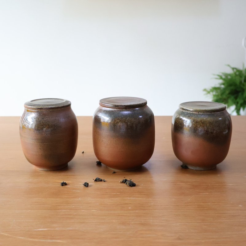 朱泥 柴燒陶茶倉 茶葉罐 - 茶壺/茶杯/茶具 - 陶 咖啡色