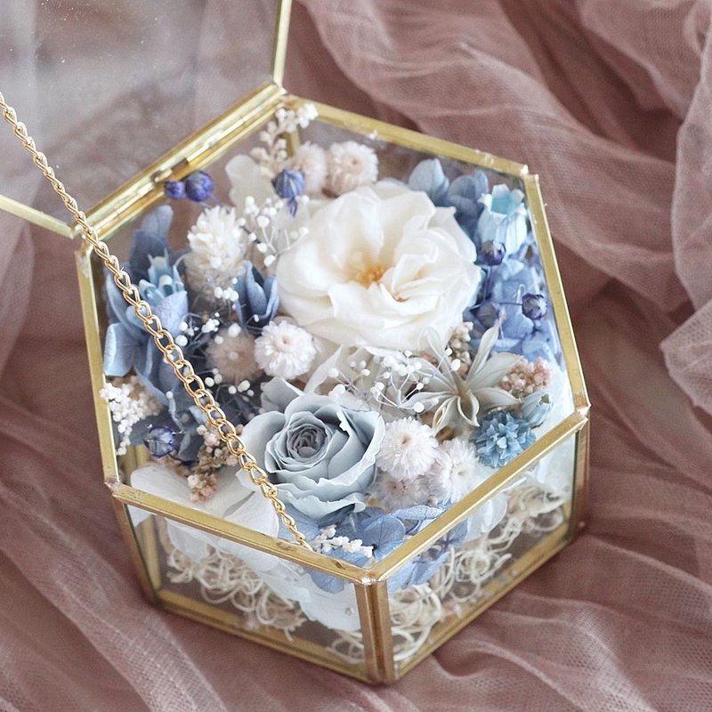 Preserved Rose Glass Hexagonal Jewelry Box Blue Series - ช่อดอกไม้แห้ง - พืช/ดอกไม้ 