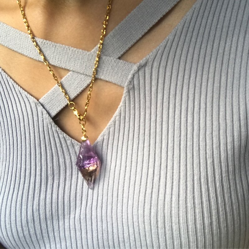 [Lost and find] natural stone mini rainbow purple yellow crystal spirit stone necklace - สร้อยคอ - เครื่องเพชรพลอย หลากหลายสี