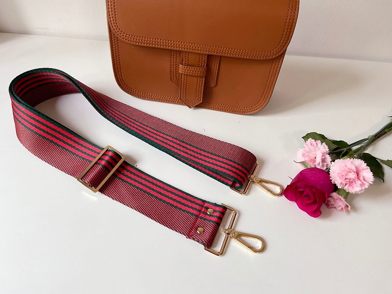 2 inch wide straps, cotton woven straps, backpack straps can be adjusted and printed straps can be replaced - กระเป๋าแมสเซนเจอร์ - ผ้าฝ้าย/ผ้าลินิน สีแดง