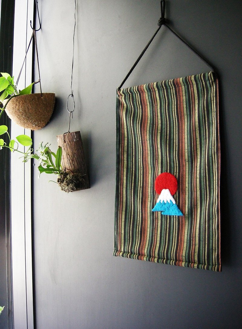 Wool felt cloth flag (cotton and linen cloth) __ made zuo zuo handmade wool felt furnishings - Items for Display - Cotton & Hemp Green