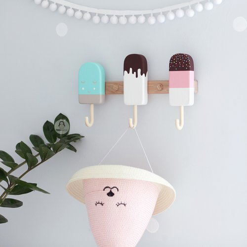 Pinguwood Clothes and towel hanger for nursery with wooden ice cream hooks