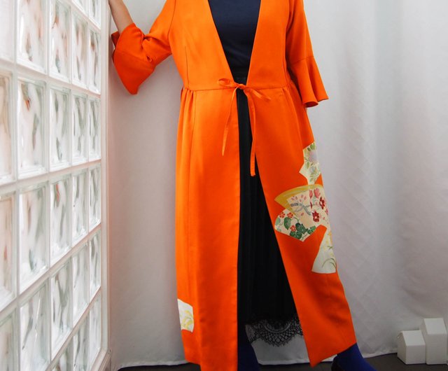 KIMONO Wrapped Dress'n Coat -着物を使った2Wayドレスコート 1点ものです 着物リメイク - ショップ RIKA  SHIOYA BOUTIQUE ワンピース - Pinkoi