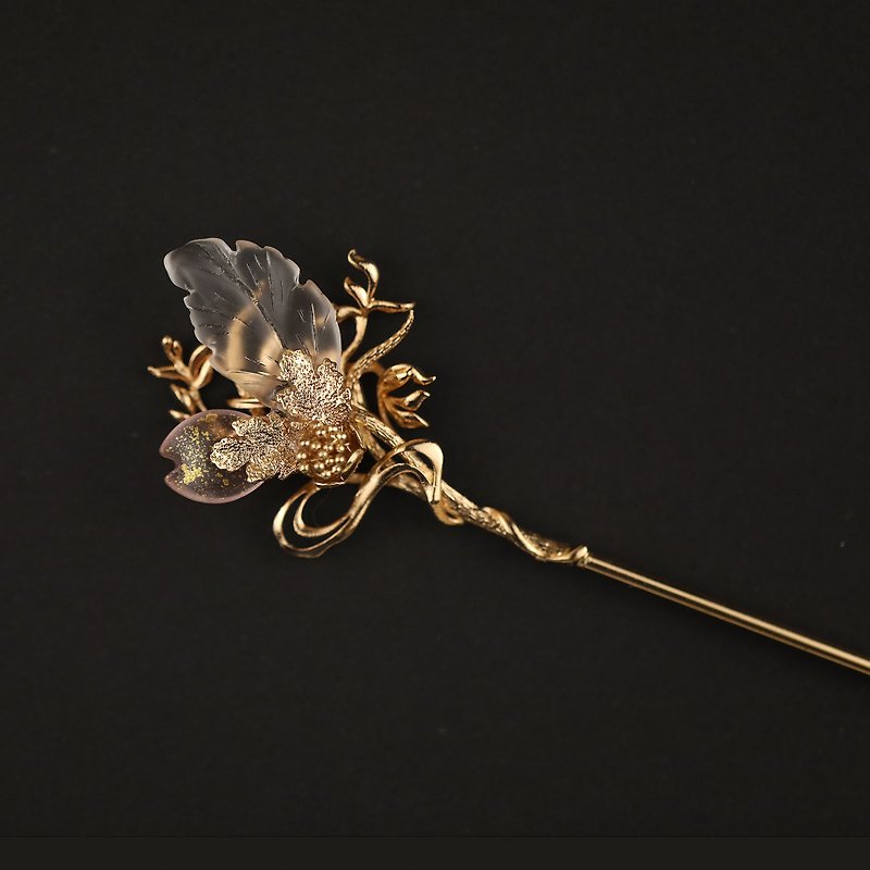 透明なガラスの花びら蝶の羽手作りヘアピンヘアピン漢服アクセサリー - ヘアアクセサリー - 銅・真鍮 ゴールド