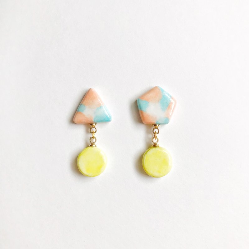 Spring Garden Series-Hand-made/Hand-painted earrings - ต่างหู - วัสดุอื่นๆ 