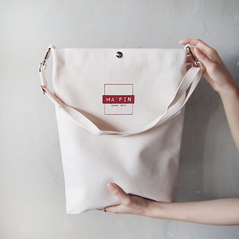 Small Buckle Light Tote－Classic LOGO Red Canvas Tote Bag - Messenger Bags & Sling Bags - Cotton & Hemp White