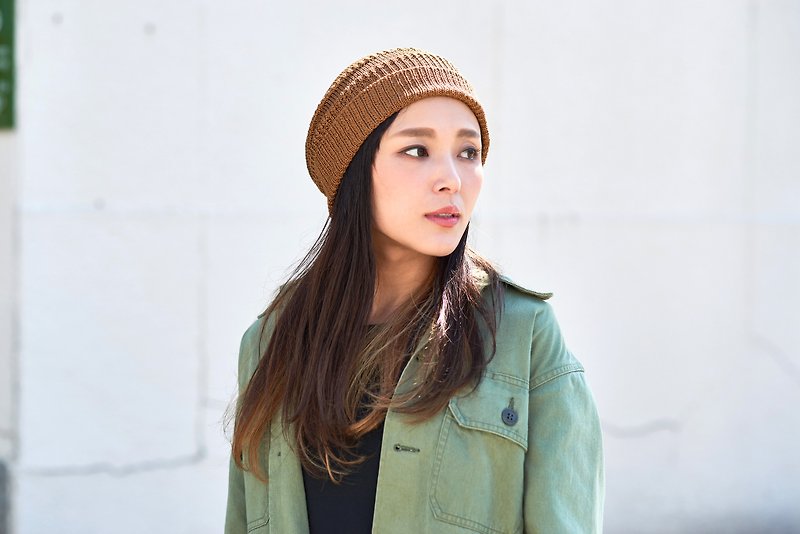 Made in Japan 100% Silk Knit Beanie, Slouchy Winter Beanie, Chemo Hat - หมวก - ผ้าไหม สีนำ้ตาล