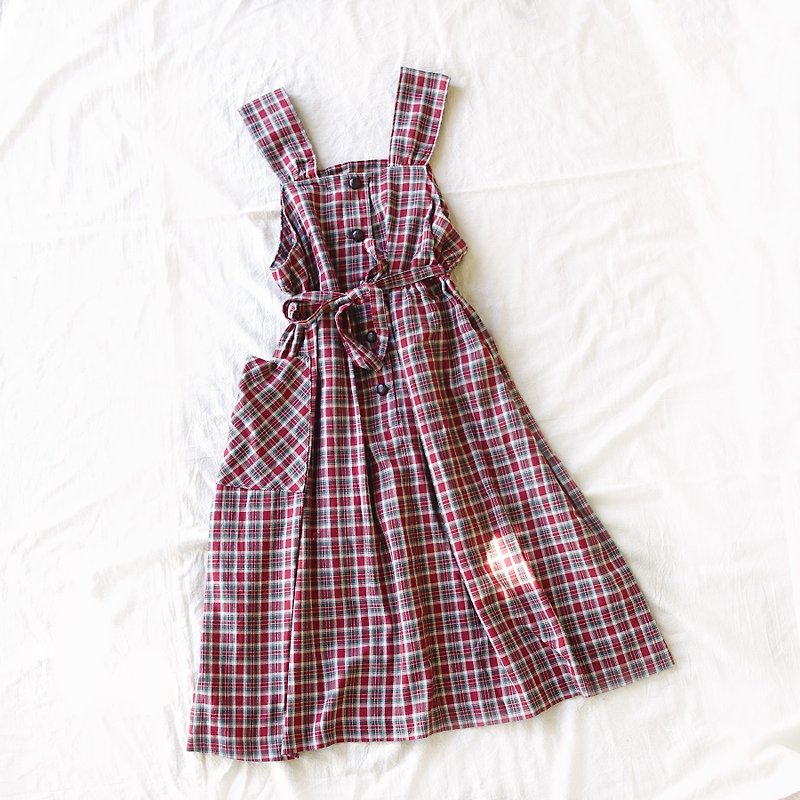 BajuTua / vintage / red plaid thick cotton vest dress - ชุดเดรส - ผ้าฝ้าย/ผ้าลินิน สีแดง