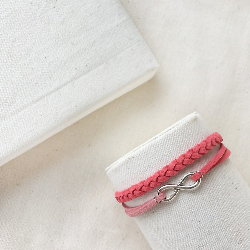 Handmade Double Braided Infinity Bracelets –red limited - สร้อยข้อมือ - วัสดุอื่นๆ สีแดง