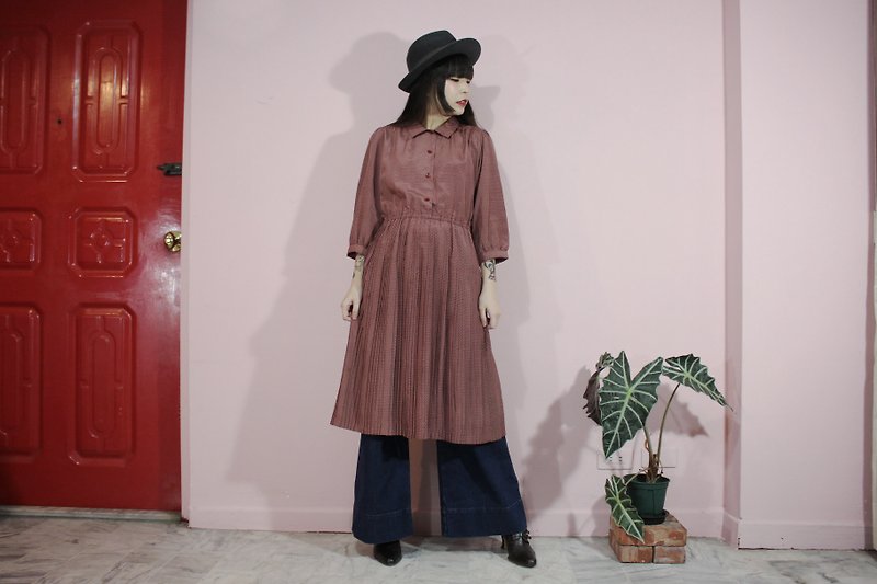 [Vintage洋裝](日本製)粉紅色菱格花紋精緻打褶半身排扣古著洋裝 - 洋裝/連身裙 - 聚酯纖維 粉紅色