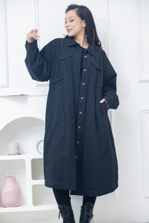 Meya 編縫編織 立領假口袋長版外套 黑色