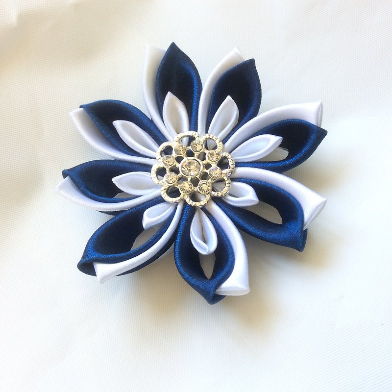 Blue and white Flower clip. Kanzashi Ribbon flower hair clip. Blue and white Kanzashi flower barrette clip . Blue flower duckbill clip. - Brooches - Silk Blue