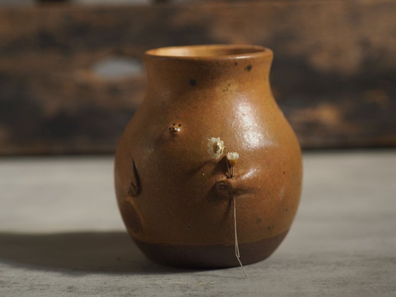 小臉系列-花瓶 - 花瓶/陶器 - 陶 咖啡色