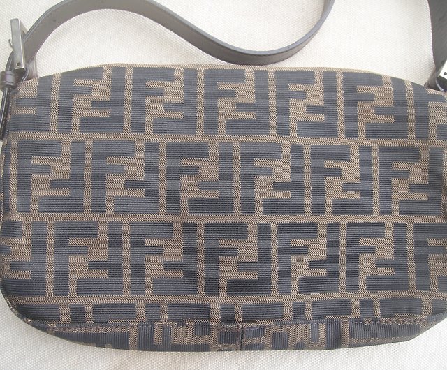 Japanese second hand famous tile ] FENDI Fendi Pequin 2way mini Boston bag  vintage - Shop petit-vintage Messenger Bags & Sling Bags - Pinkoi