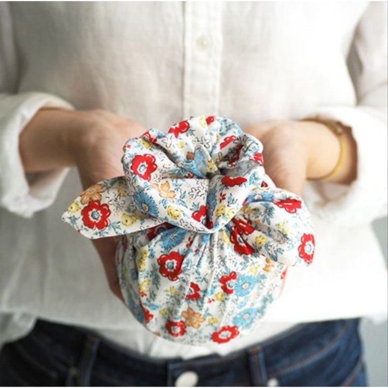 京都風呂敷包巾-小晴 中巾-迷你花束 - 手帕 - 棉．麻 