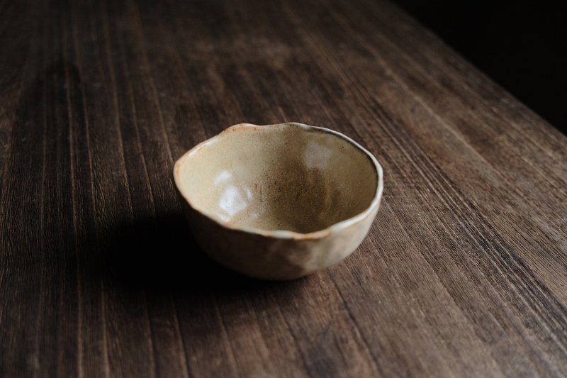 Warm, oak, flat bowl - ถ้วยชาม - ดินเผา ขาว